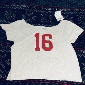 Brand New!! Brandy Melville
Light Gray Tee 

Open to offers!💕